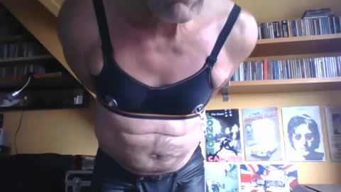 bdsmformistress online show from June 11, 9:29 am