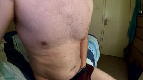 beach_bum23 online show from February 4, 1:11 am