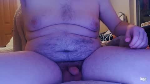 Snapshot of bear0127 chatting on December 9, 5:40 am bear0127 online show from December 9, 5:40 am