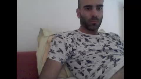 Snapshot of bear14250949 chatting on October 22, 10:52 am bear14250949 online show from October 22, 10:52 am