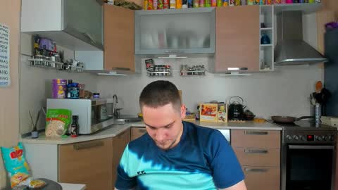 bear_beer130 online show from March 26, 6:34 pm