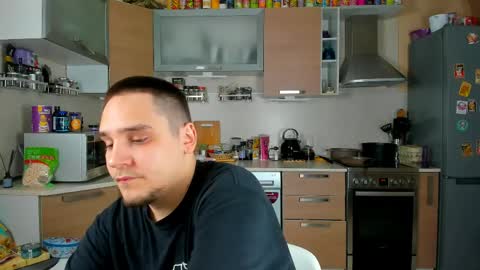 bear_beer130 online show from April 4, 3:42 pm