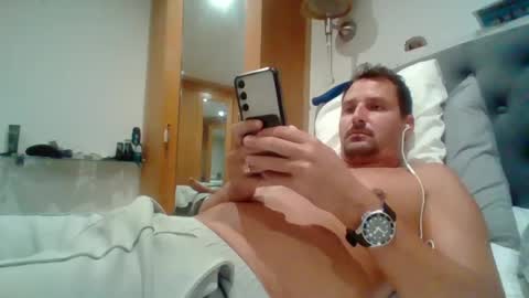 bearboudior online show from June 22, 10:42 am