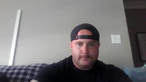 bearded4urpleasure online show from April 15, 9:26 pm