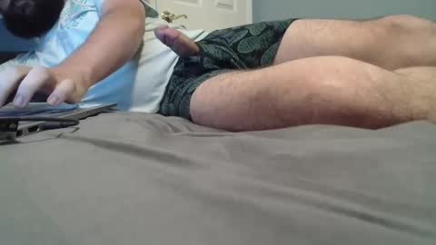 bearded_dad91 online show from November 3, 9:02 am