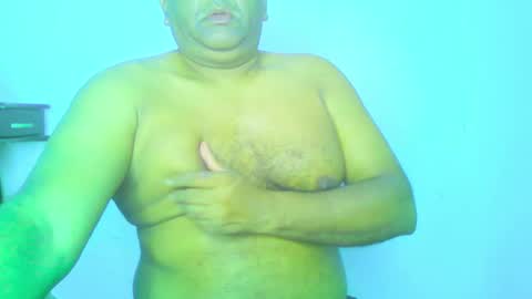 Grizzly   online show from November 23, 2:44 am