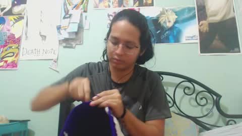 Snapshot of beentage chatting on January 7, 4:41 am Alex online show from January 7, 4:41 am