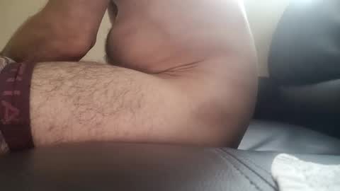 Snapshot of begbestuk chatting on October 1, 4:11 pm begbestuk online show from October 1, 4:11 pm