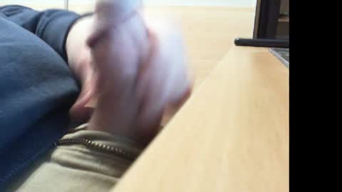 belgianfatcock online show from January 18, 7:37 am