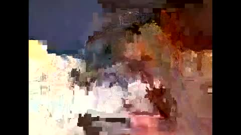 Bellebate online show from December 17, 3:30 pm