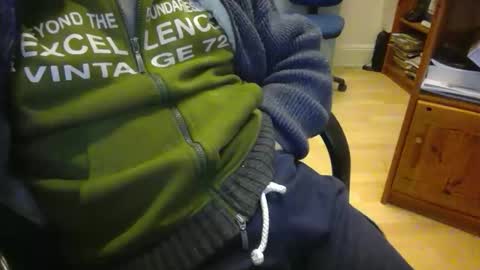 jaimetout online show from April 12, 8:16 am