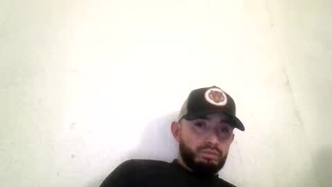 Snapshot of bemysecrett chatting on December 29, 5:21 am bemysecrett online show from December 29, 5:21 am