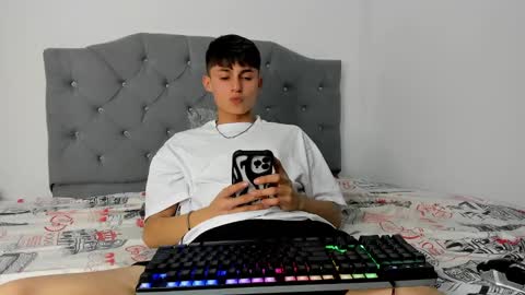 Anthony  online show from December 7, 6:43 am