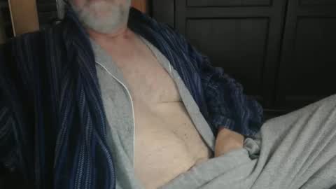 bendrinkin online show from February 25, 10:15 am