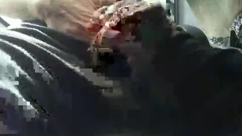 Snapshot of beninoam75 chatting on October 14, 3:08 pm beninoam75 online show from October 14, 3:08 pm