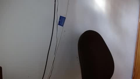 Snapshot of benjamin_isaac chatting on February 5, 9:50 pm benjamin_isaac online show from February 5, 9:50 pm