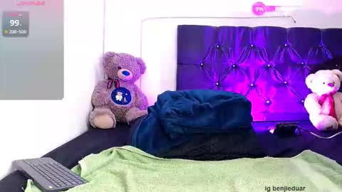 Benji Hoter online show from October 5, 7:51 pm