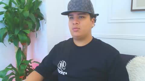 bennett_alejoo online show from January 11, 7:28 pm