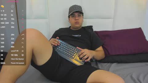 bennett_alejoo online show from September 9, 7:13 pm