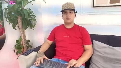 bennett_alejoo online show from October 5, 6:23 pm
