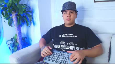 bennett_alejoo online show from October 9, 7:19 pm