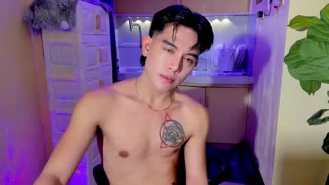 bentlyfuck online show from March 17, 1:02 pm