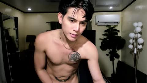 bentlyfuck online show from January 18, 12:51 pm