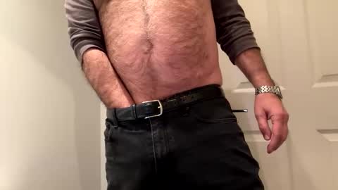 Snapshot of benz10001 chatting on February 7, 6:02 pm benz10001 online show from February 7, 6:02 pm