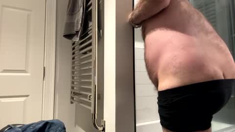 Snapshot of benz10001 chatting on October 14, 3:02 am benz10001 online show from October 14, 3:02 am