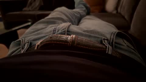 Snapshot of benz10001 chatting on December 7, 11:34 pm benz10001 online show from December 7, 11:34 pm