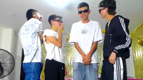 benz boys online show from February 16, 12:10 pm