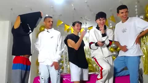 benz boys online show from January 23, 12:30 pm