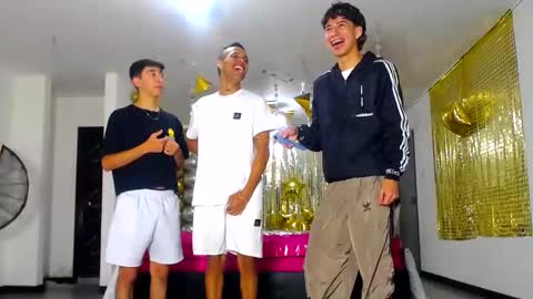 benz boys online show from February 14, 12:14 pm