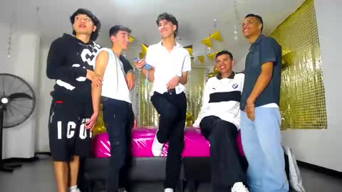 benz boys online show from February 11, 12:16 pm