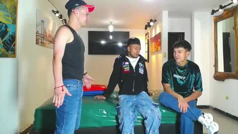 benz boys online show from November 22, 11:54 am