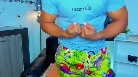 Bergin Castro online show from April 16, 2:00 am