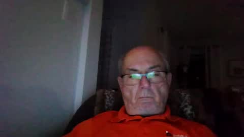 Snapshot of bernard1102 chatting on September 18, 12:12 am bernard1102 online show from September 18, 12:12 am