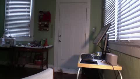 best_triam online show from February 23, 7:47 pm