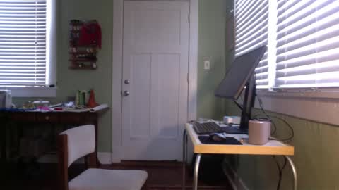 best_triam online show from February 3, 5:14 pm