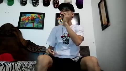 Andres online show from December 2, 9:15 pm