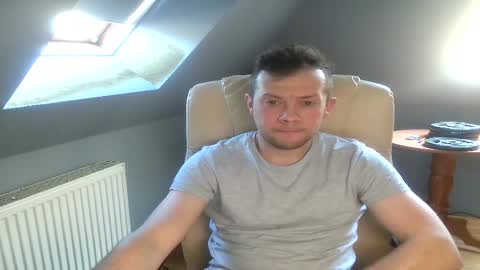 bestworld_ online show from May 1, 8:39 am