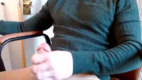 Ryan online show from December 22, 3:42 pm