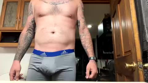 big1one1218 online show from October 12, 8:52 am