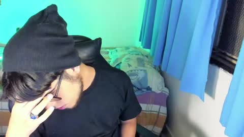 Logan Sprouse online show from April 17, 2:36 am