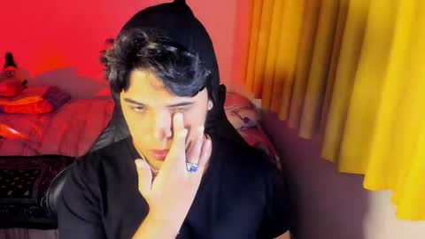 Logan Sprouse online show from March 18, 11:08 pm