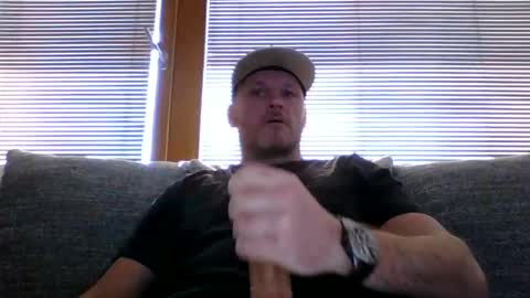 Snapshot of bigapolllo chatting on March 5, 10:44 am Bigapolllo online show from March 5, 10:44 am