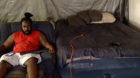 bigblack_cok online show from August 3, 8:04 pm