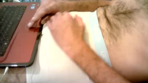 Snapshot of bigboygavin chatting on October 13, 4:24 pm bigboygavin online show from October 13, 4:24 pm