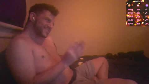 Jon - Im Straight online show from December 9, 6:52 pm