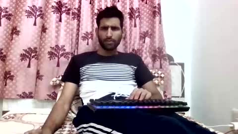 akash online show from November 7, 9:34 am